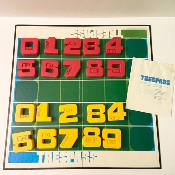 Vintage 1974 Trespass Board Game Parker Brothers Bilingual Instructions Complete - Picture 9 of 12